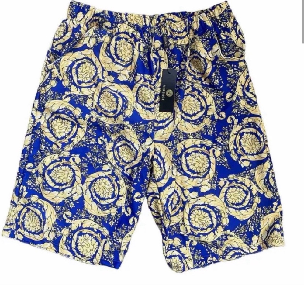 Versace Men's Multicolor Barocco
Print Shorts Swim Trunks 28"
Elastic Waist Lot
